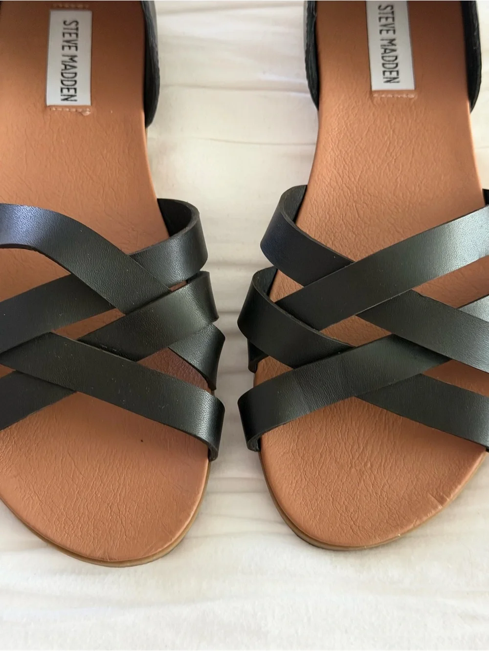 Steve Madden Black Leather Strappy D’Orsay Flat Sandals Size 7